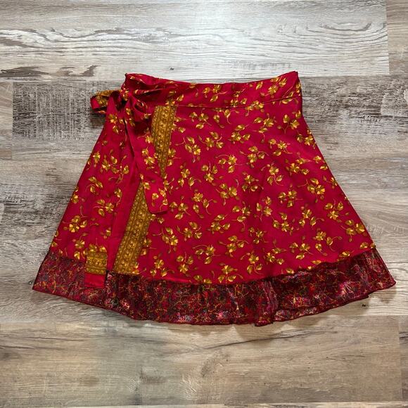 Reversible Wrap Skirt Red Floral Paisley Mini Boho Festival Fairycore 1 Size - Picture 1 of 7